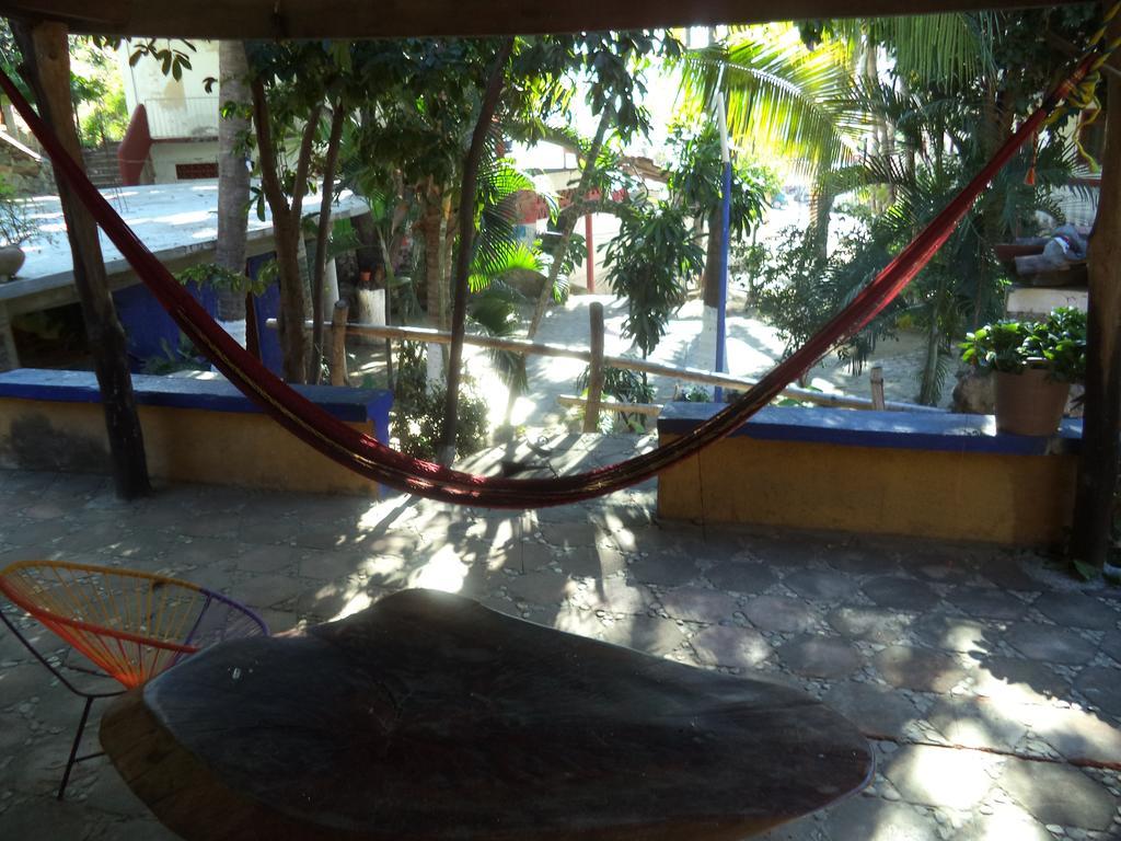 El Almendro Hotel Puerto Angel Exterior photo