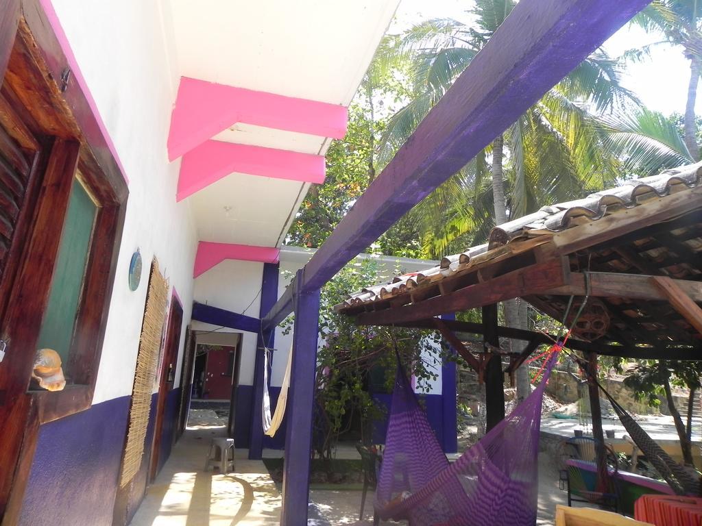 El Almendro Hotel Puerto Angel Exterior photo